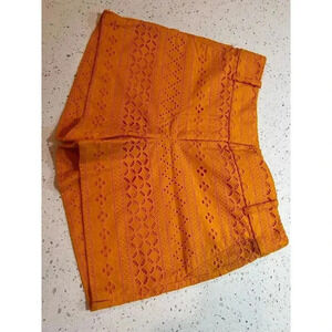 Loft the riviera short size 2 yellow floral cutout